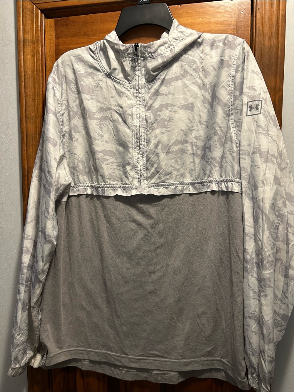 LG White and Light Gray Hooded Windbreaker Jacket